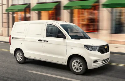Chevrolet Tornado Van Cargo LS 2026