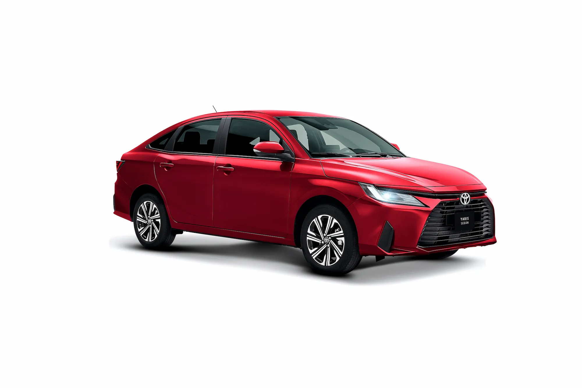 Toyota Yaris Base MT 2026