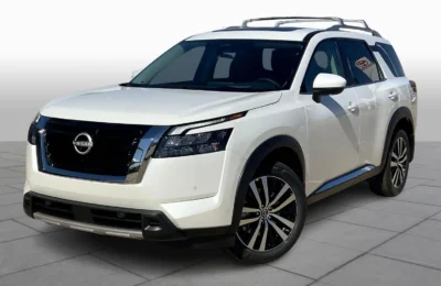 Nissan Pathfinder Platinum 2025